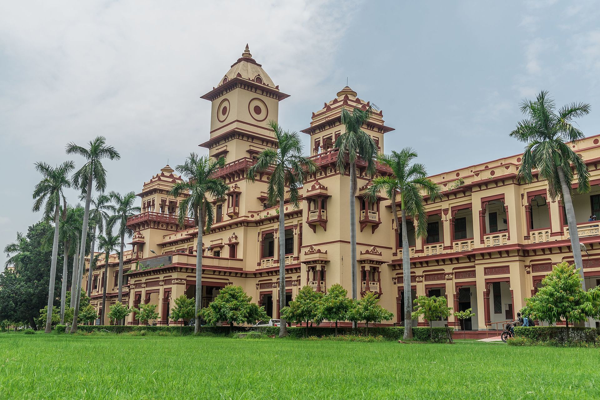 Indian Institute of Technology (BHU) Varanasi